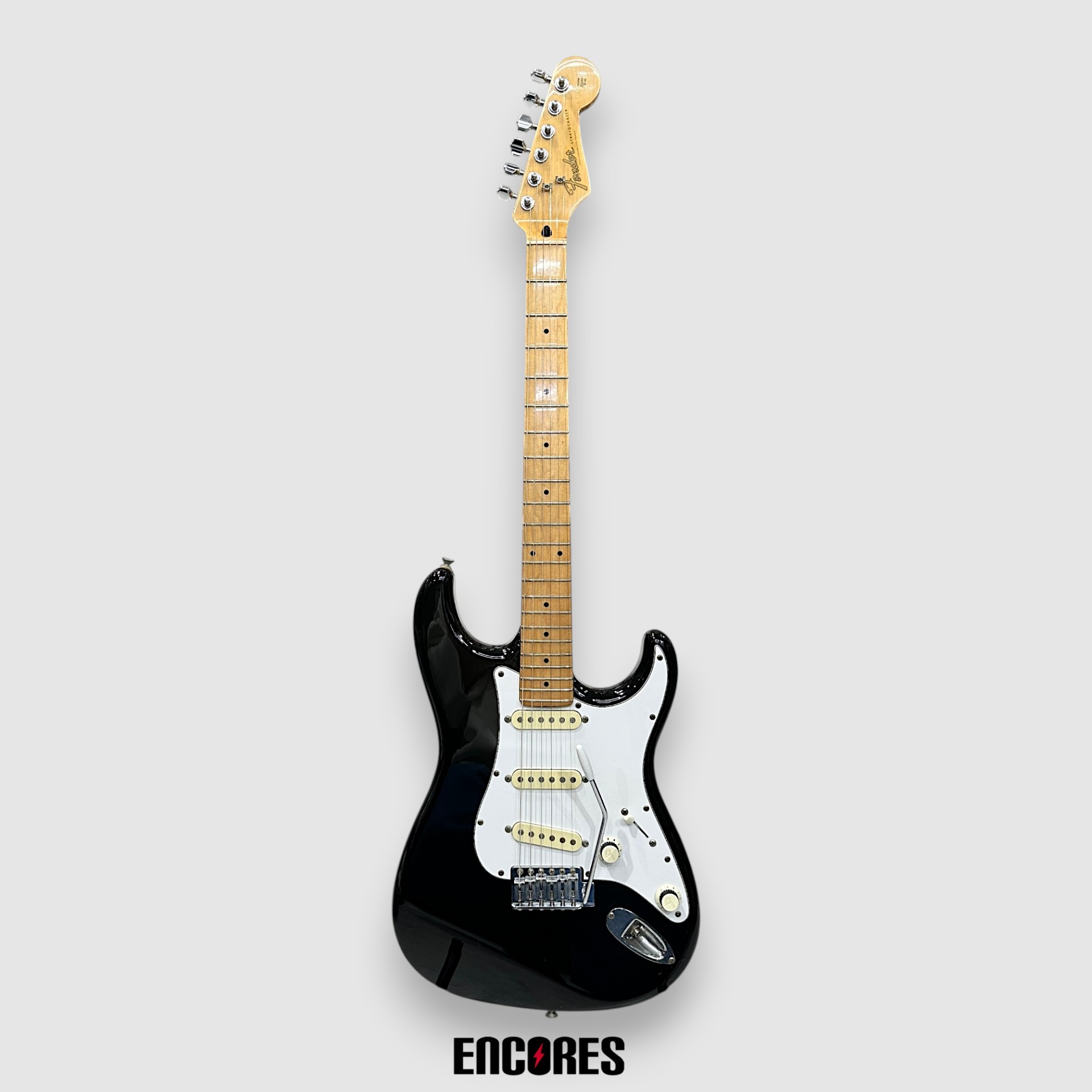 Fender Japan ST-57 Eシリアル