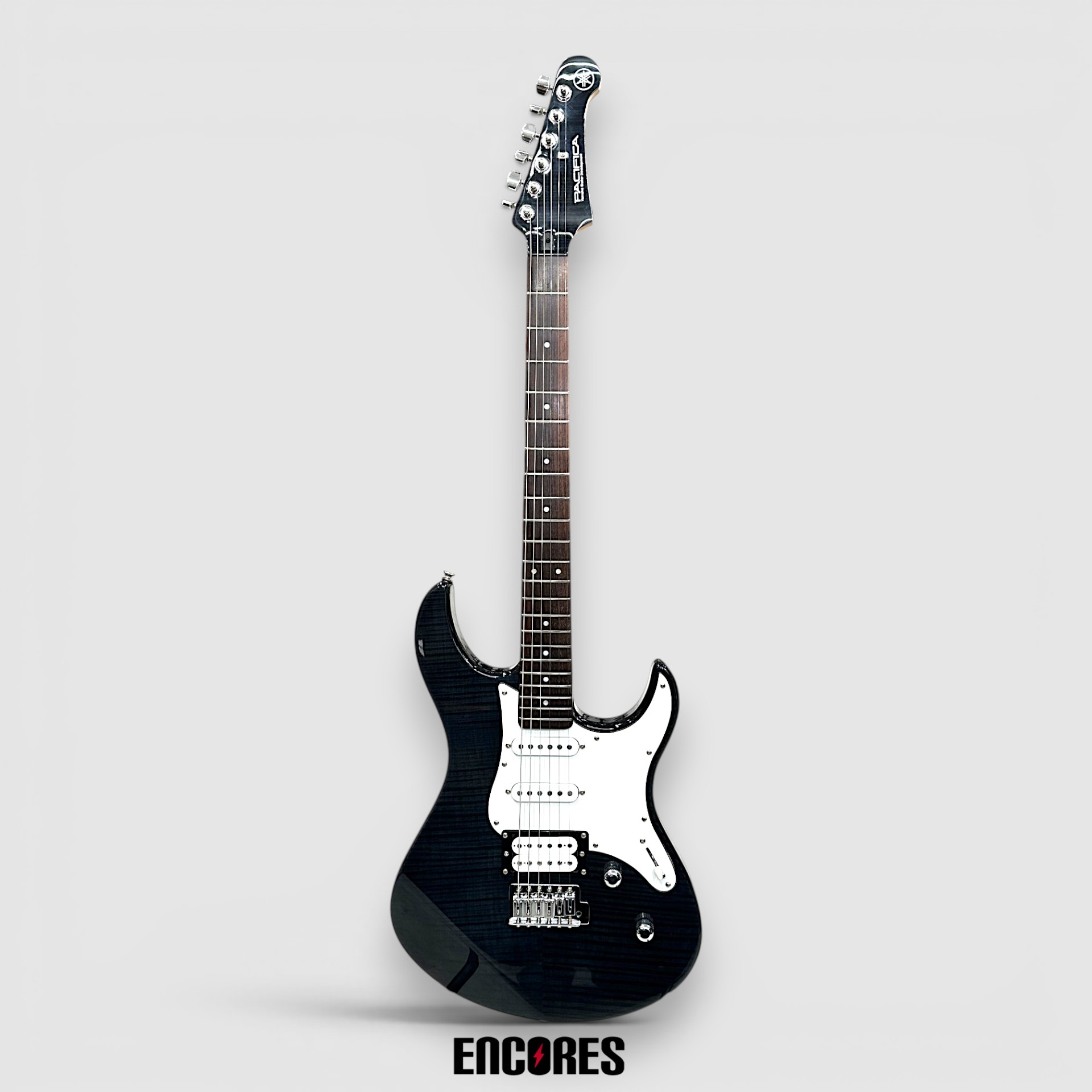 YAMAHA PACIFICA212VFM