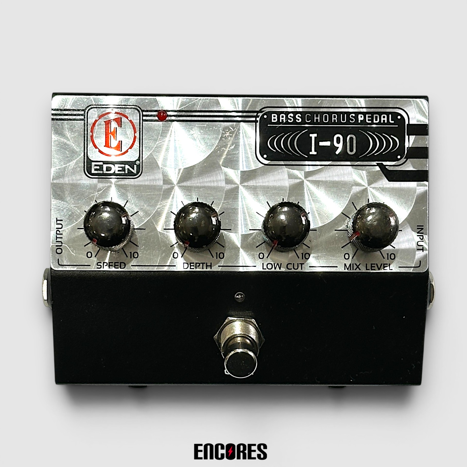 EDEN I-90 BASS CHORUS PEDAL