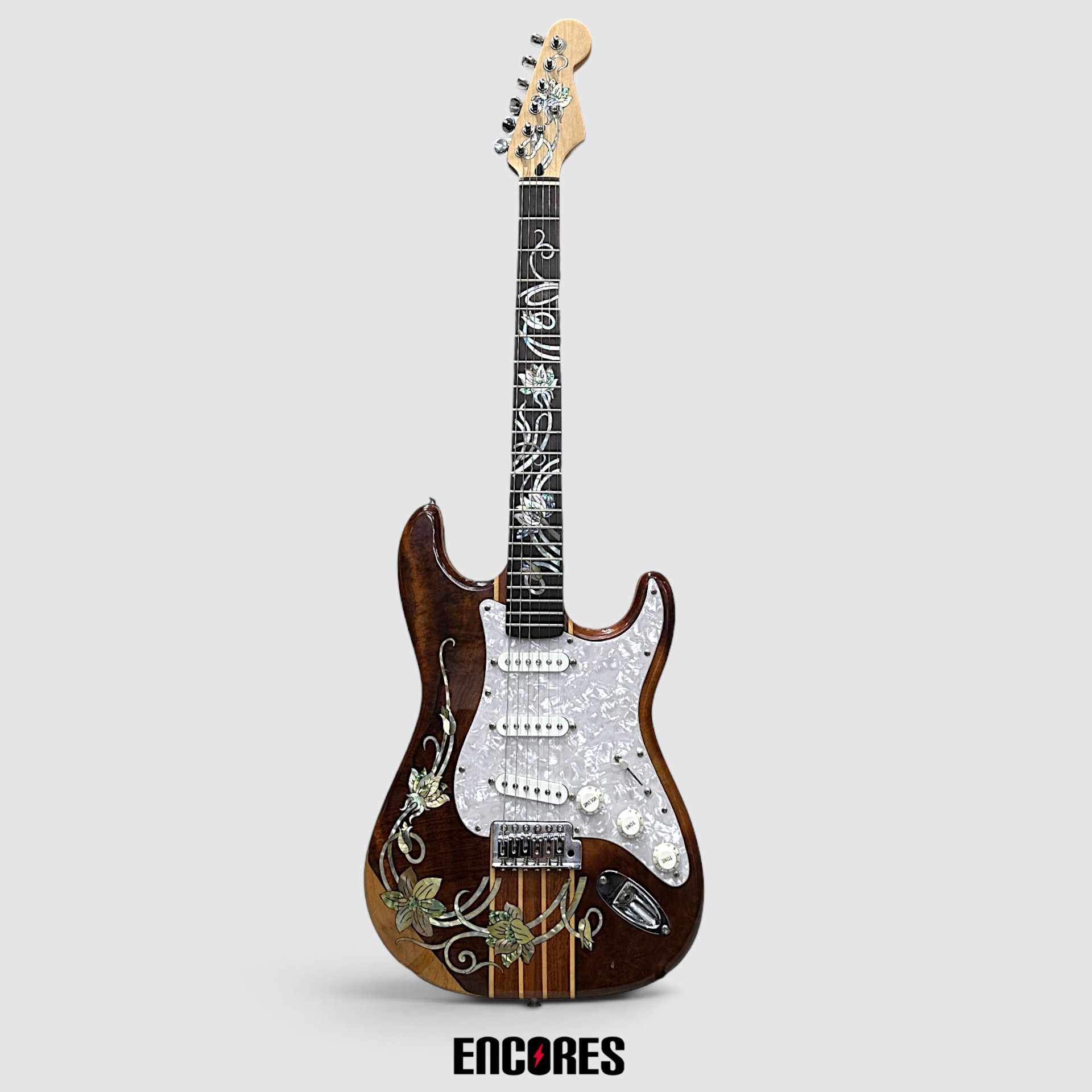 Lueez Guitars サムズ工房 Custom ST Type